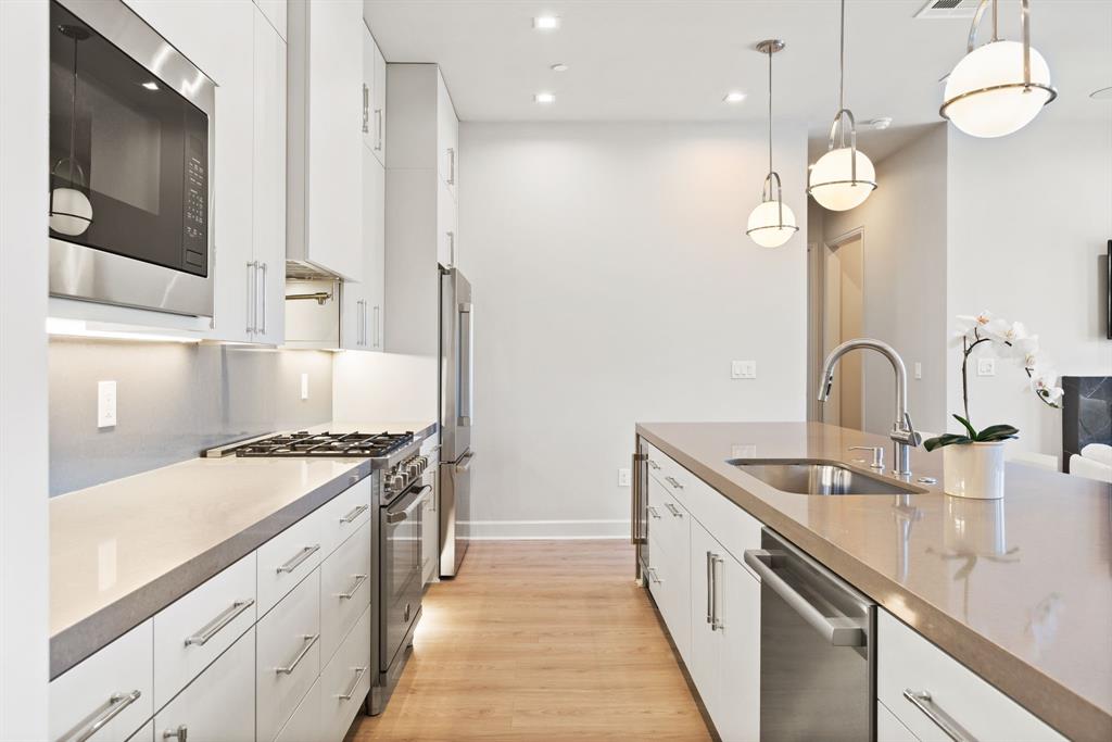 Mansfield R A - Residential