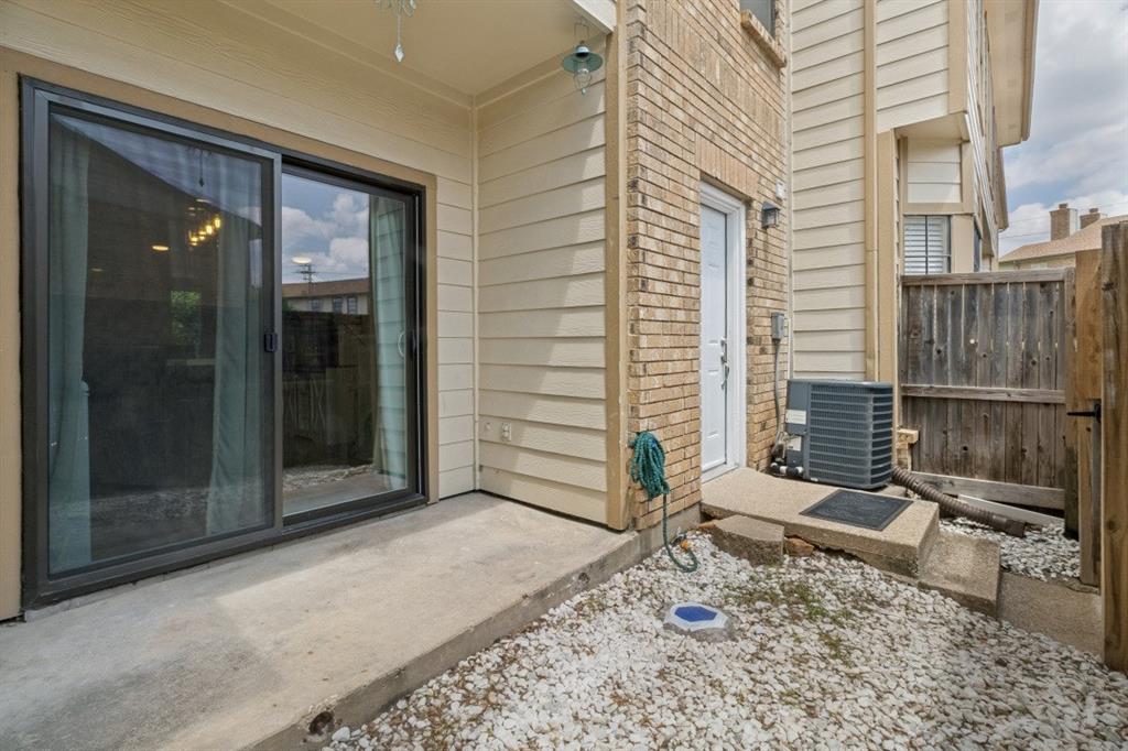 One Orleans Place Condos Ph01&03 - Residential