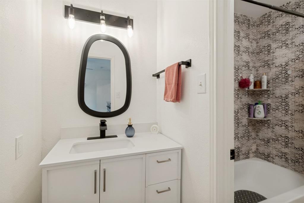 One Orleans Place Condos Ph01&03 - Residential