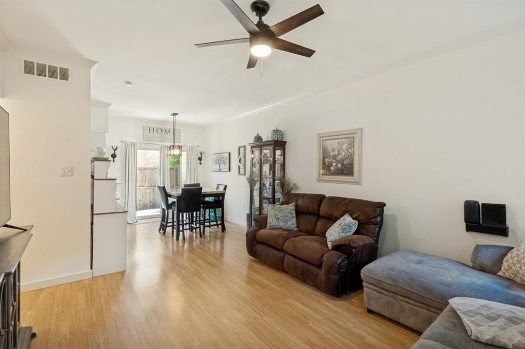 One Orleans Place Condos Ph01&03 - Residential