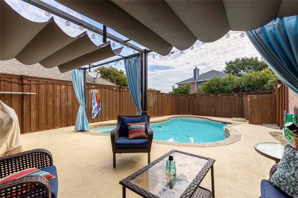 6862 Richmond Drive