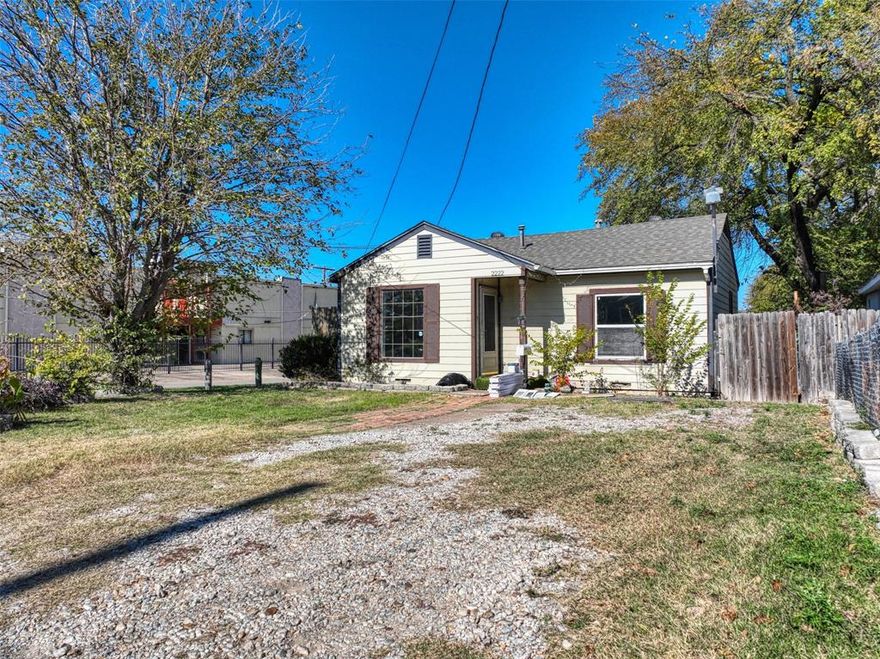 Welcome to 2222 Houston St., Grand Prairie, TX 75050—a beautifully remodeled 2-bedroom, 2-bath home offering modern comfort, timeless charm, and rare additional land. This move-in ready property sits on its main lot plus an extra 1,912 sq. ft. parcel, giving you expanded space and endless possibilities. Step inside to find a bright, open layout featuring new flooring, updated lighting, and a stylishly refreshed kitchen with upgraded cabinetry, sleek countertops, and modern fixtures. Both bedrooms are generously sized, and each bathroom has been fully remodeled with contemporary finishes and clean design. Outside, the property shines with its full-size shop, perfect for hobbyists, storage, car enthusiasts, or anyone needing extra workspace. The additional parcel provides even more room for outdoor living, gardening, future projects, or expansion. Located in a quiet and established neighborhood, this home offers easy access to major highways, parks, shopping, and dining—making it ideal for first-time buyers, downsizers, or investors seeking a turnkey property with bonus land.
Don’t miss this unique opportunity—homes like this rarely come available. Schedule your tour today!