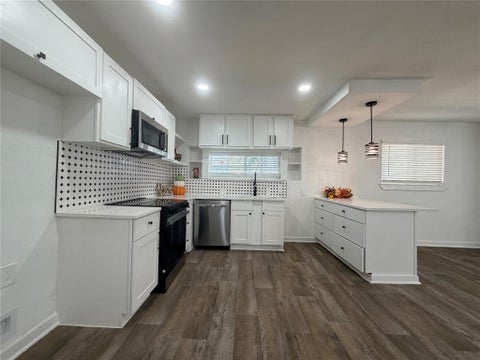 Tiny photo for 1424 E Parker Road, Plano, TX 75074 (MLS # 21396202)