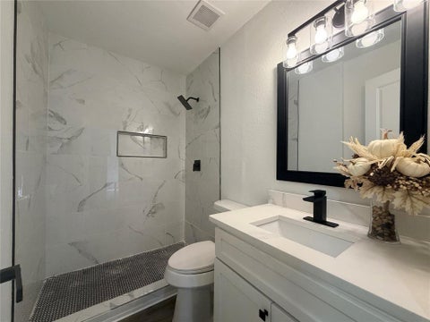 Tiny photo for 1424 E Parker Road, Plano, TX 75074 (MLS # 21396202)