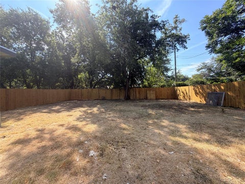 Tiny photo for 1424 E Parker Road, Plano, TX 75074 (MLS # 21396202)