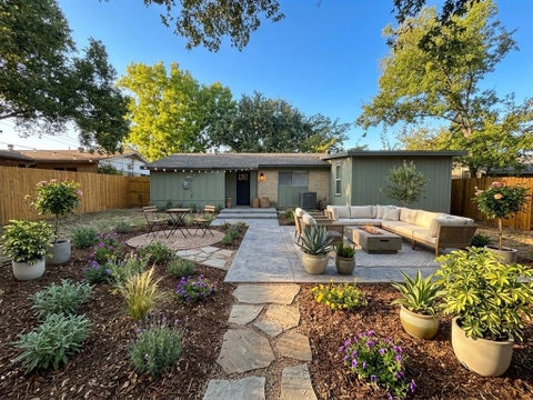 Tiny photo for 1424 E Parker Road, Plano, TX 75074 (MLS # 21396202)