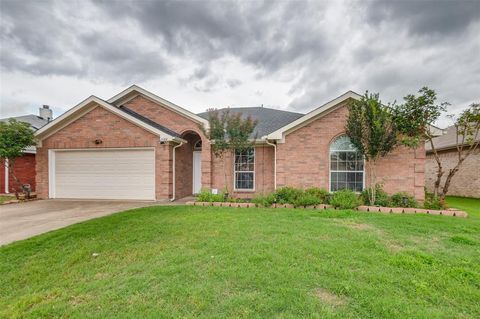 1604 Sanibel Lane Arlington TX 76018