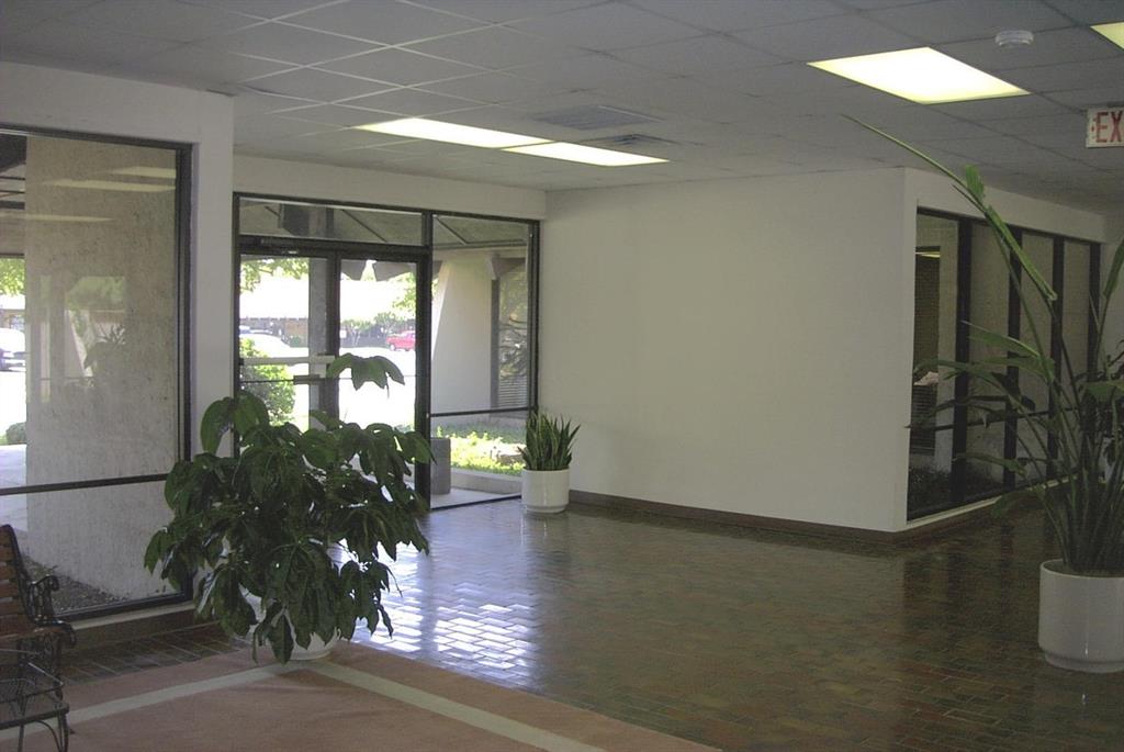 1501 N Norwood Drive
