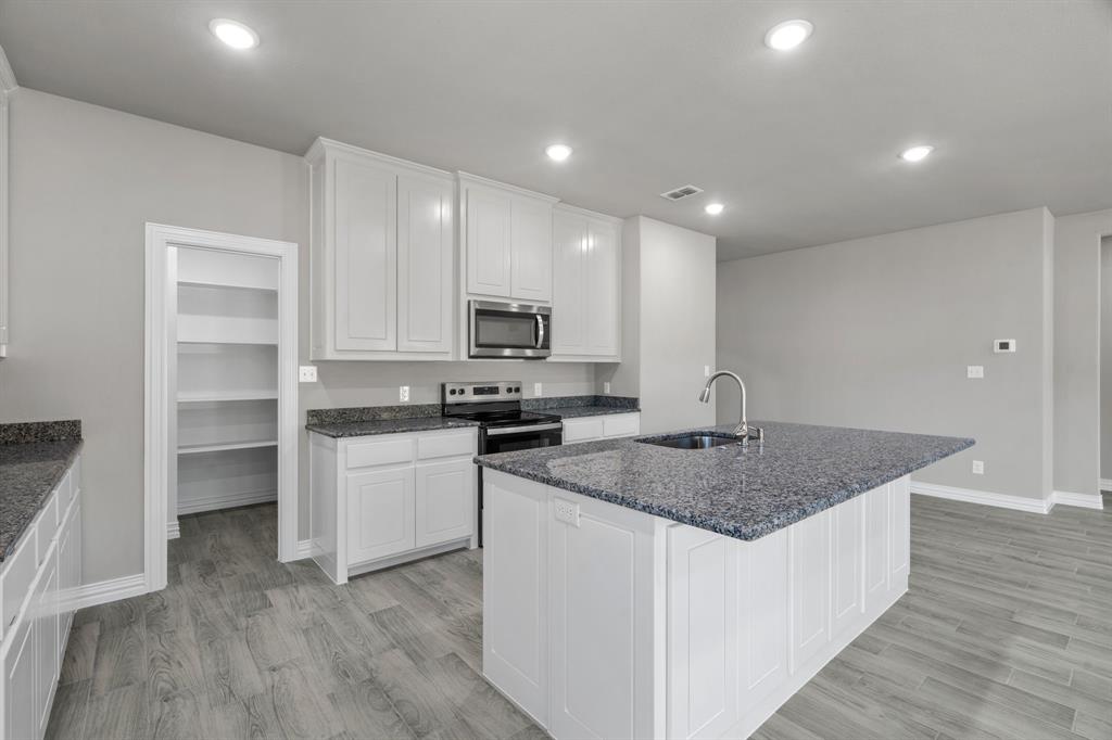 130 Lakewood Drive