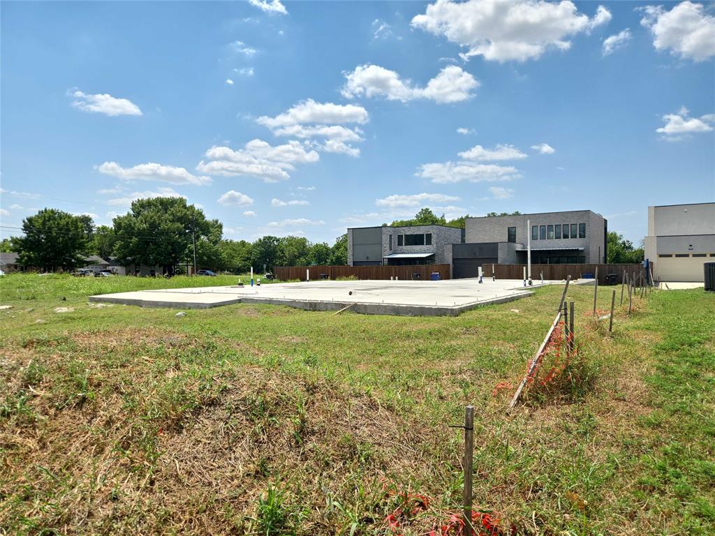 Creekside Village - Land