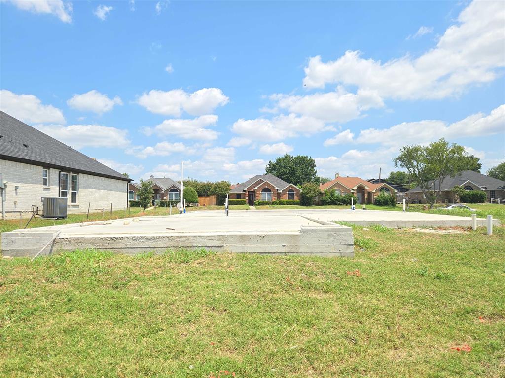 Creekside Village - Land