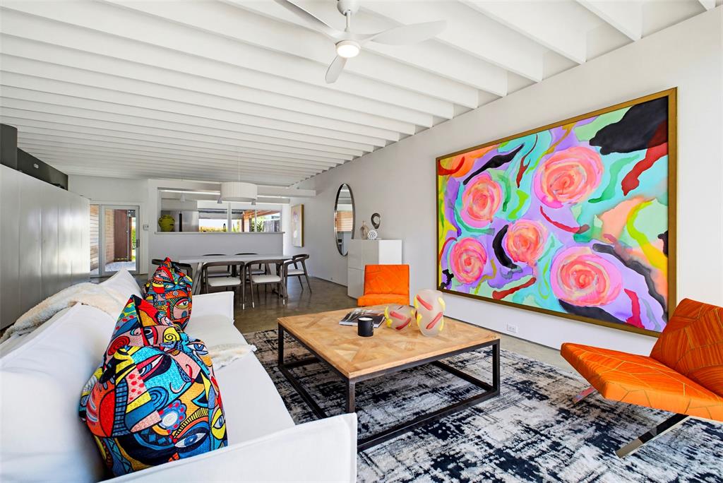 J D Cullums Oak Lawn - Residential