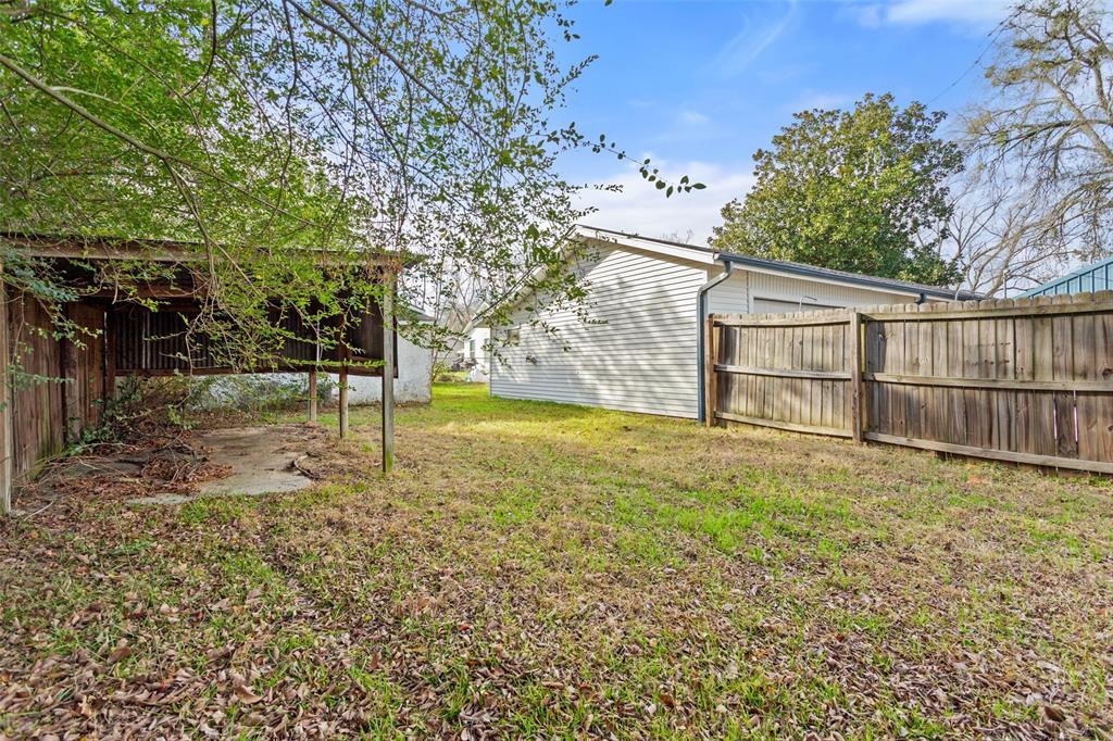 Thomas Burbridge Surv Abs #71 - Residential