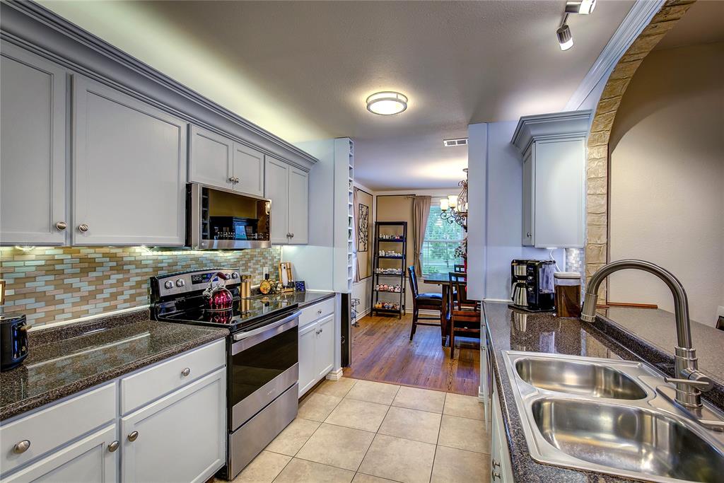 ACRES: 1.030 ABST: 664 SUR: W PARHAM - Residential