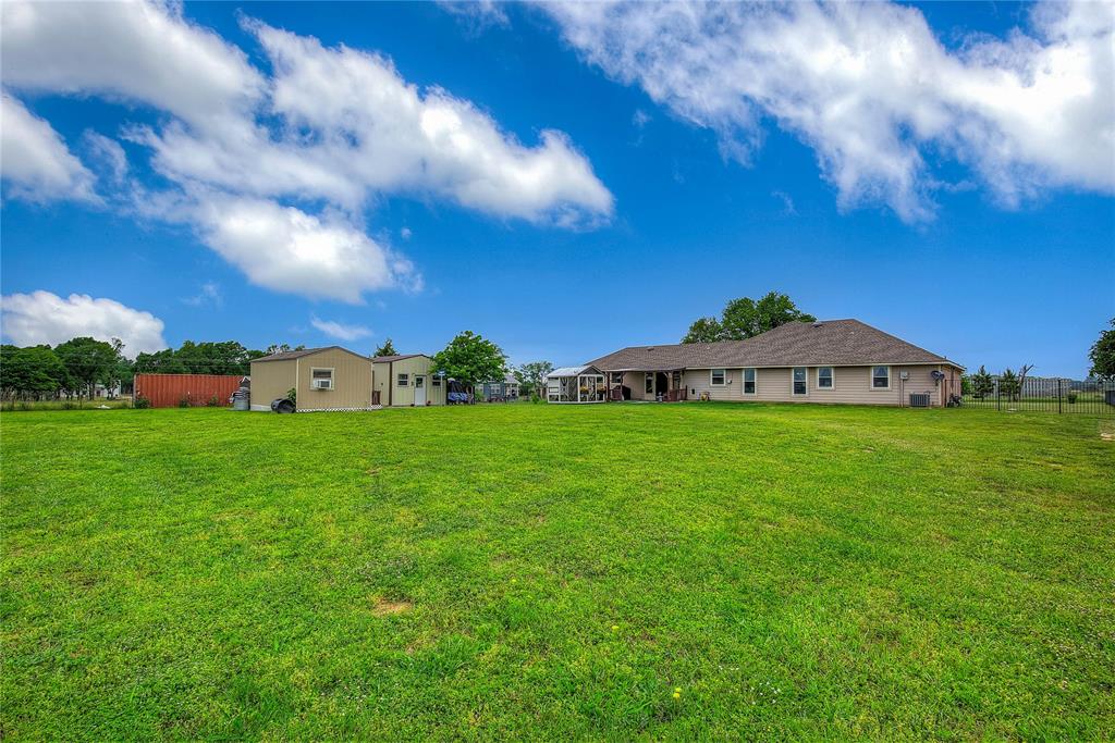 ACRES: 1.030 ABST: 664 SUR: W PARHAM - Residential