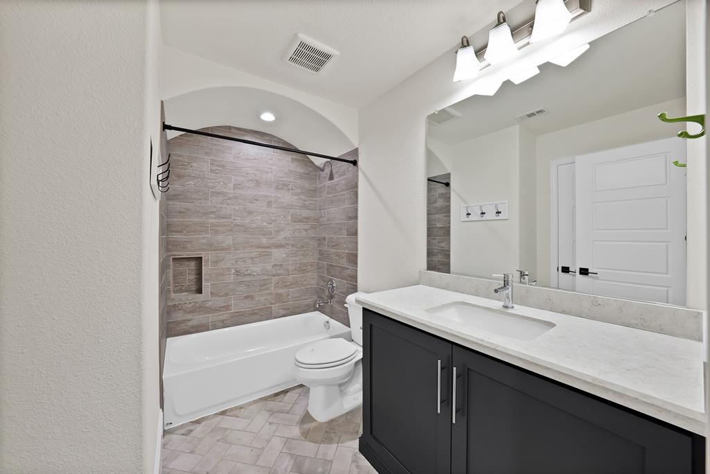 Mustang Lakes Ph One - Residential