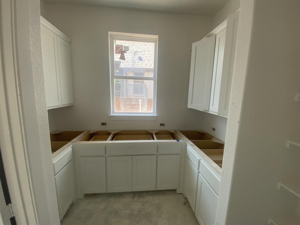 325 Bay Laurel Road