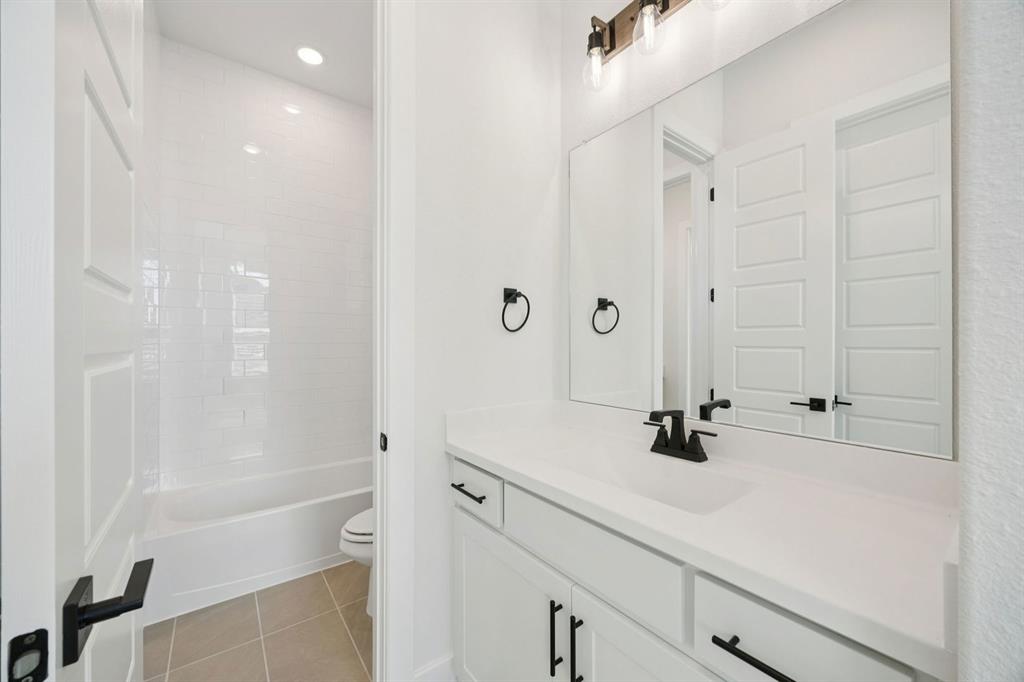 Trinity Falls - Residential