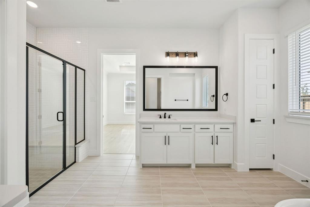 Trinity Falls - Residential