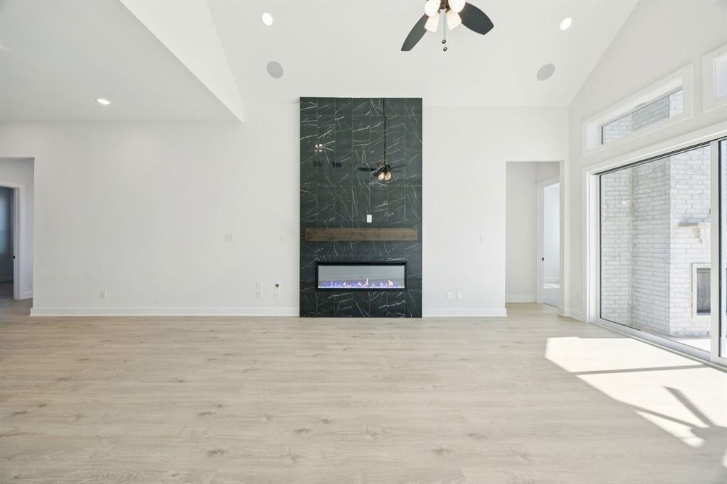 Trinity Falls - Residential