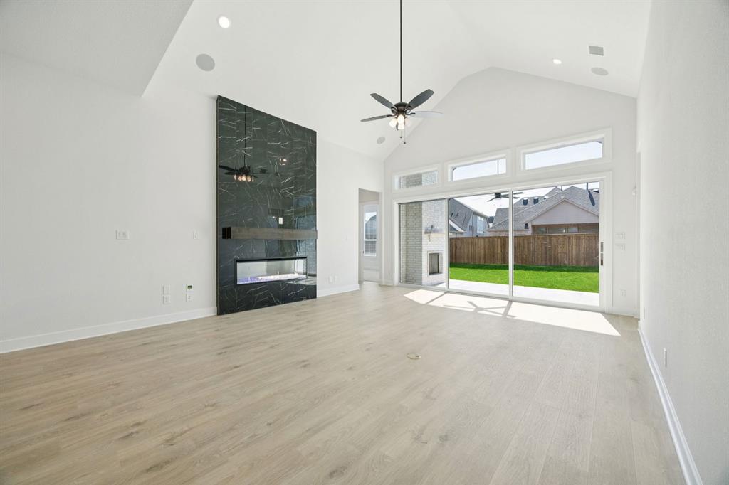 Trinity Falls - Residential