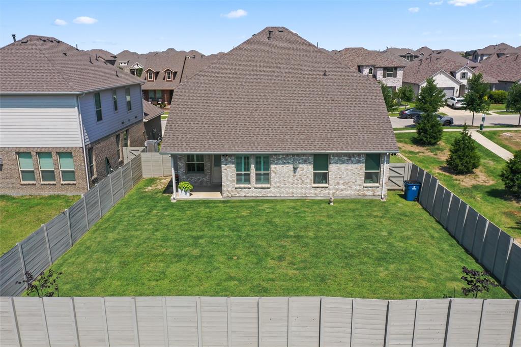 1417 Longspur Drive