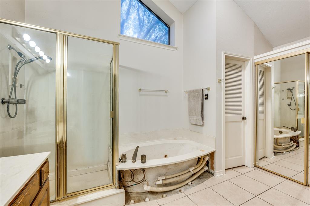 BROADMOOR HILLS PH 4 - Residential