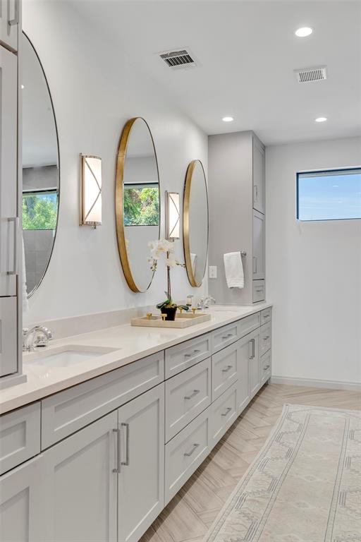 White Rock North 04 Instl - Residential