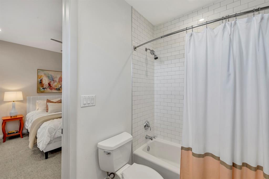 White Rock North 04 Instl - Residential