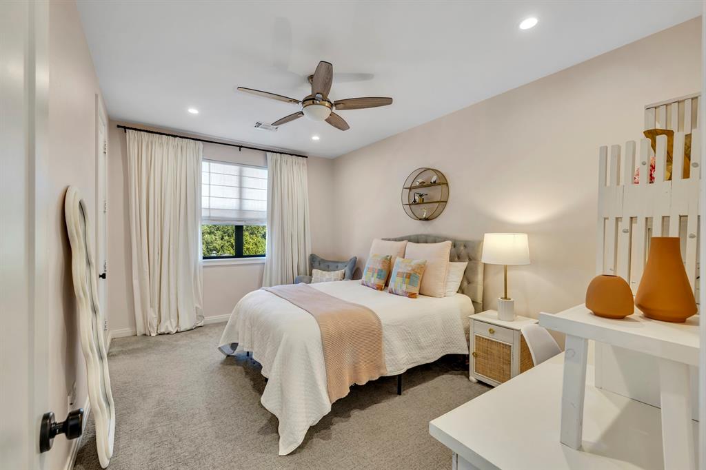 White Rock North 04 Instl - Residential