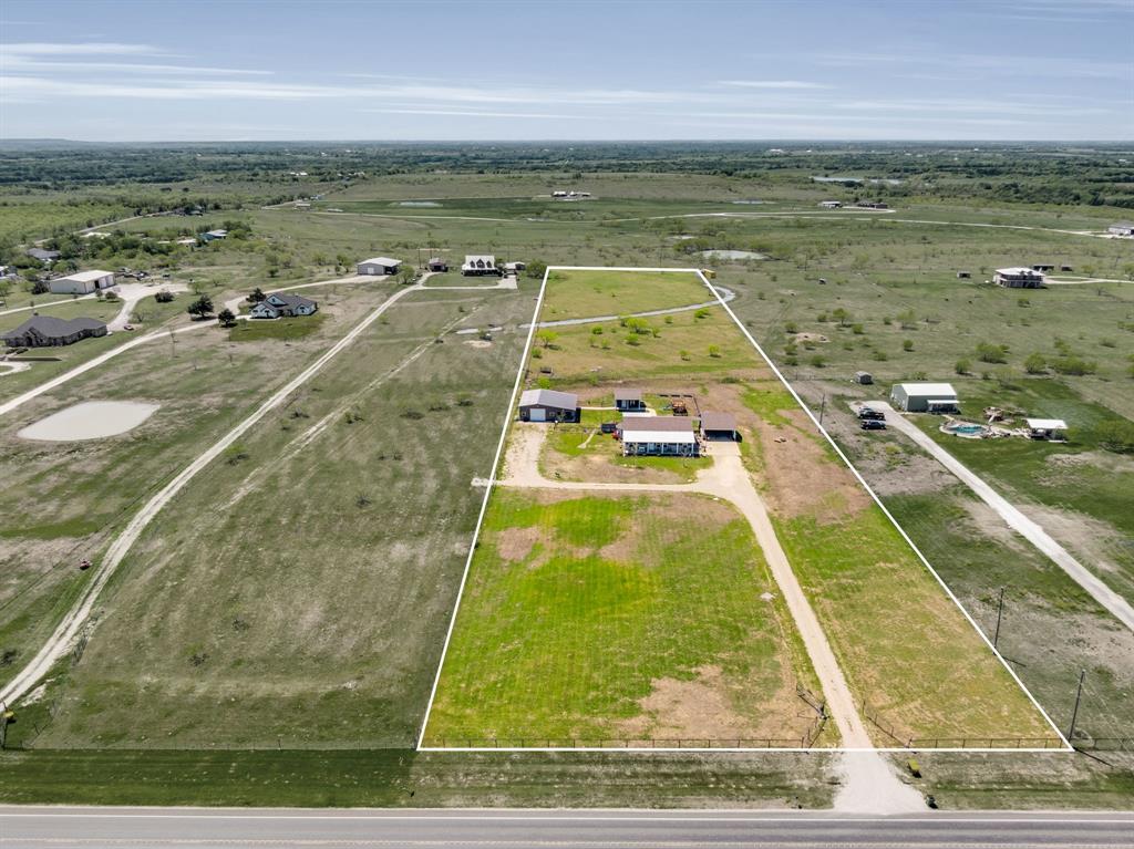 386 J A GAONA & 588 T B JACKSON - Residential