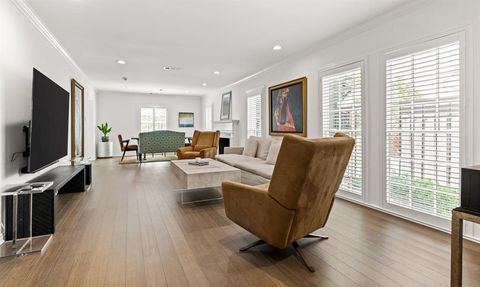 Tiny photo for 4684 S Versailles Avenue, Highland Park, TX 75209 (MLS # 21079952)