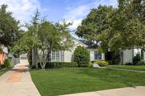 Tiny photo for 4684 S Versailles Avenue, Highland Park, TX 75209 (MLS # 21079952)