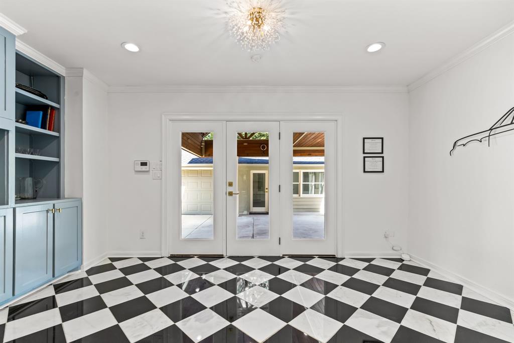 Highland Park West 09 Instl - Residential