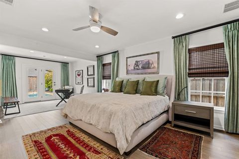 Tiny photo for 4684 S Versailles Avenue, Highland Park, TX 75209 (MLS # 21079952)