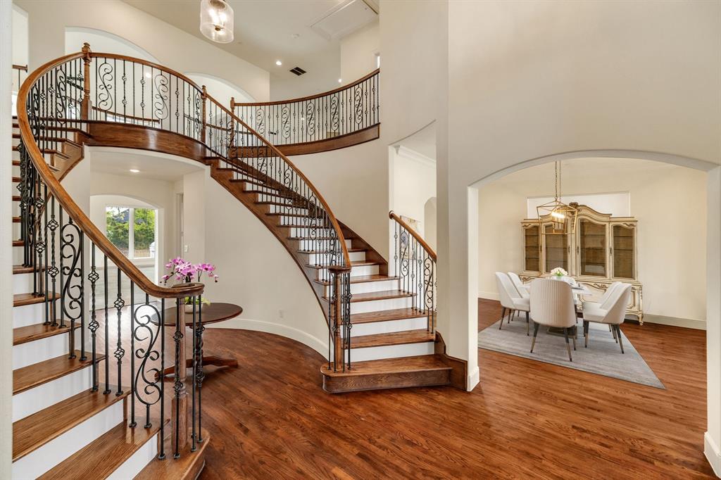 4604 Canterbury Court