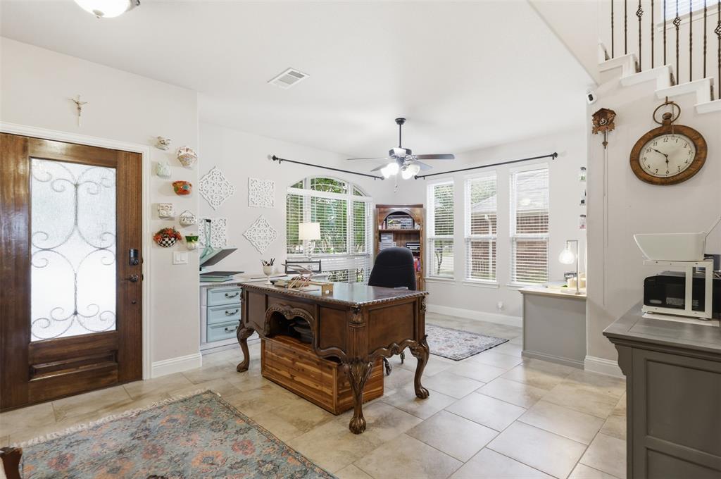 1385 Litchfield Lane