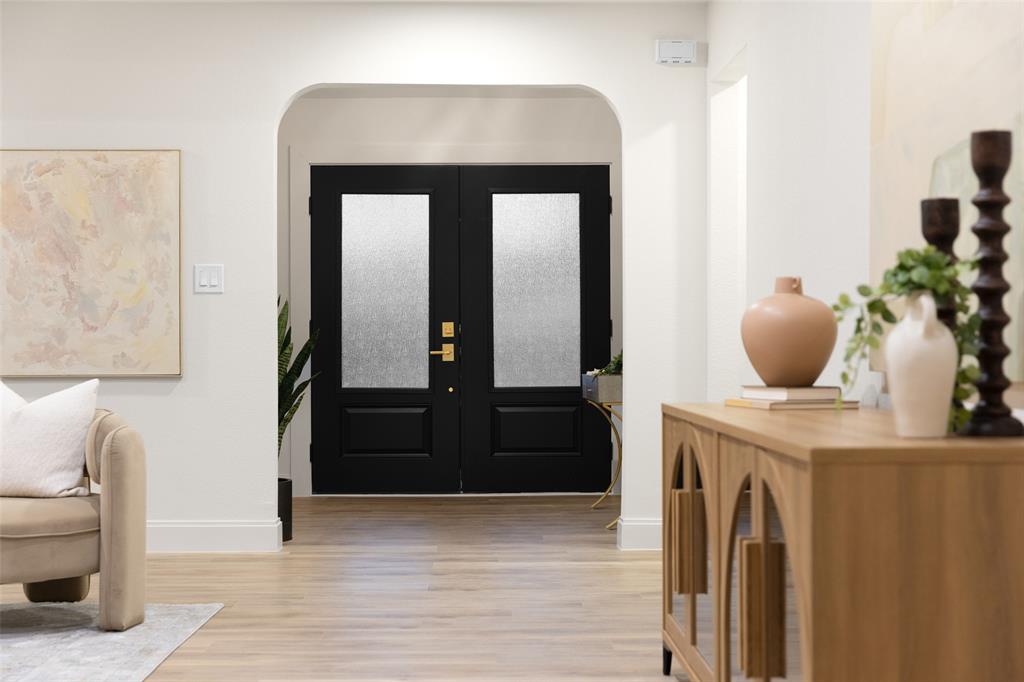 9911 Glen Canyon Drive