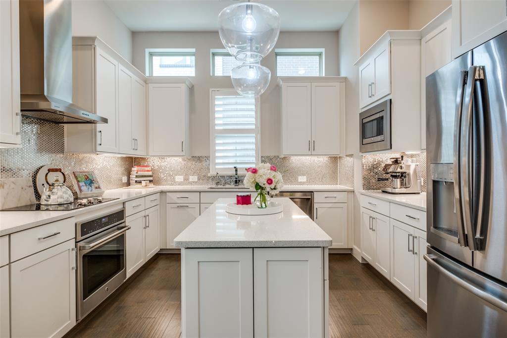 5917 Evening Star Place