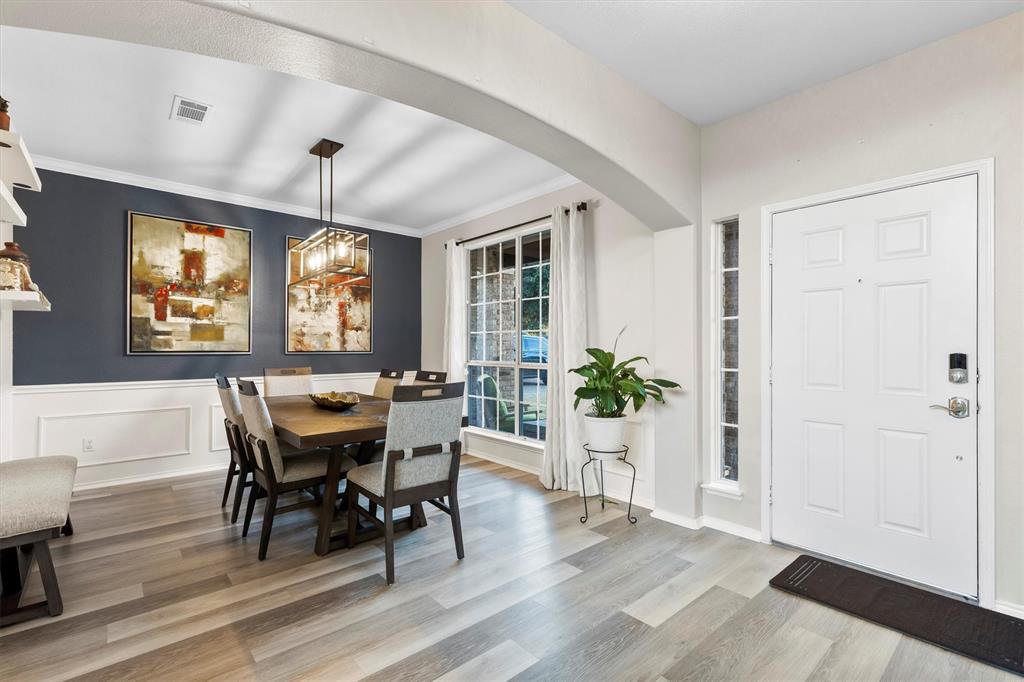 310 Dover Heights Trail