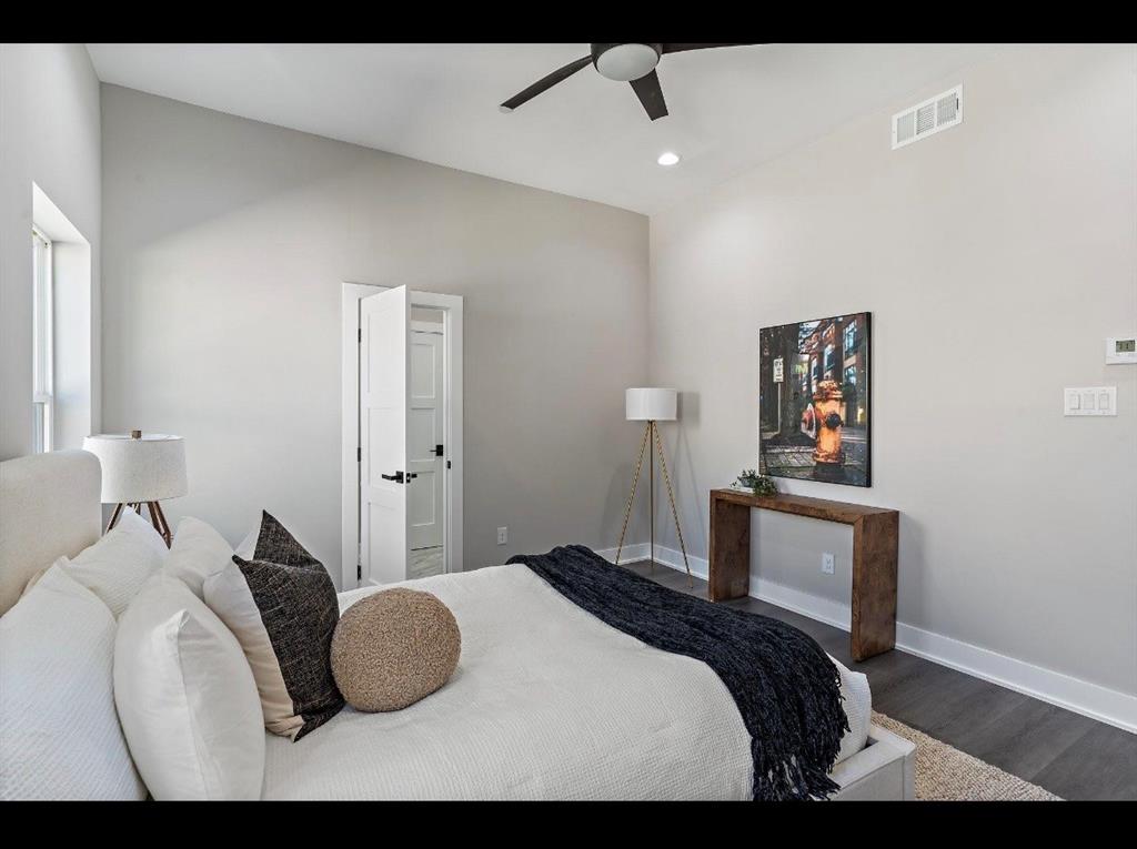 Ross Ave Heights - Residential Lease