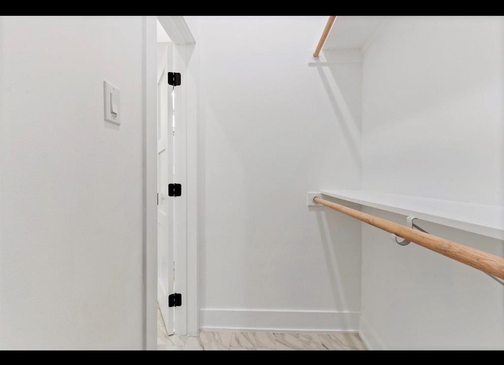 Ross Ave Heights - Residential Lease