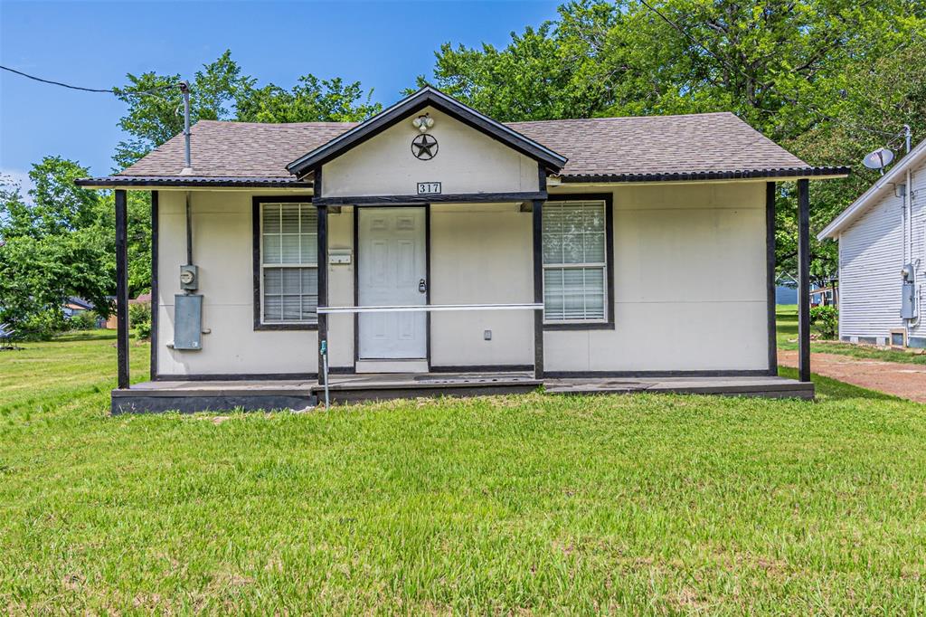 Town  Sulphur  Springs - Residential