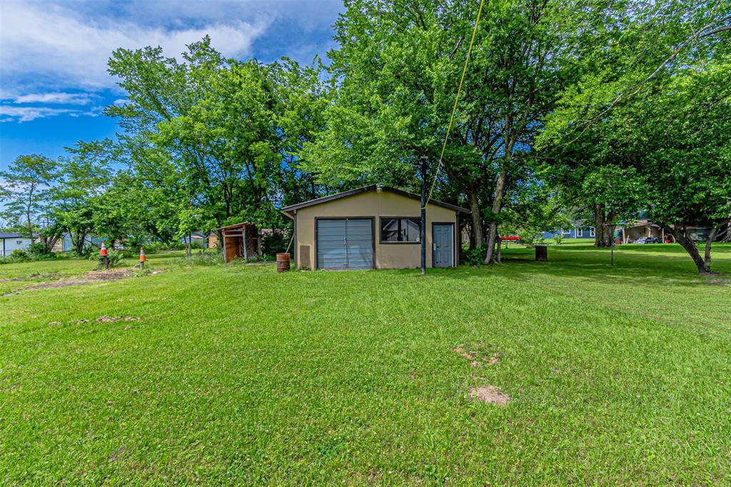 Town  Sulphur  Springs - Residential