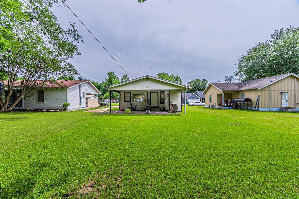 Town  Sulphur  Springs - Residential