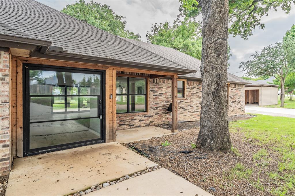 8048 Green Valley Drive