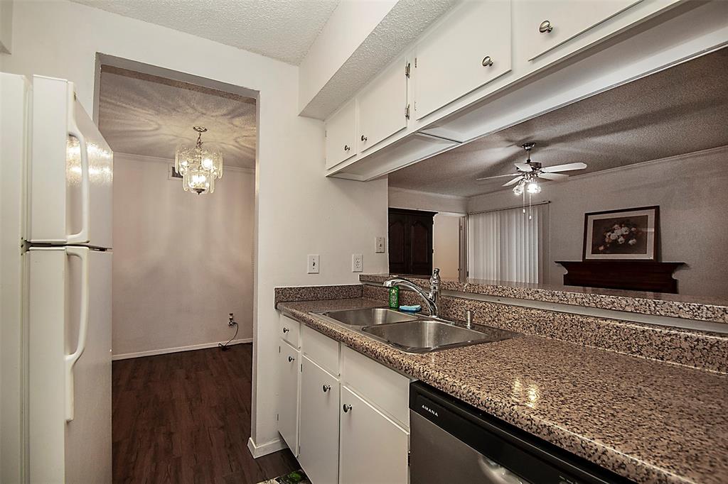 Prestonwood Green Condos - Residential