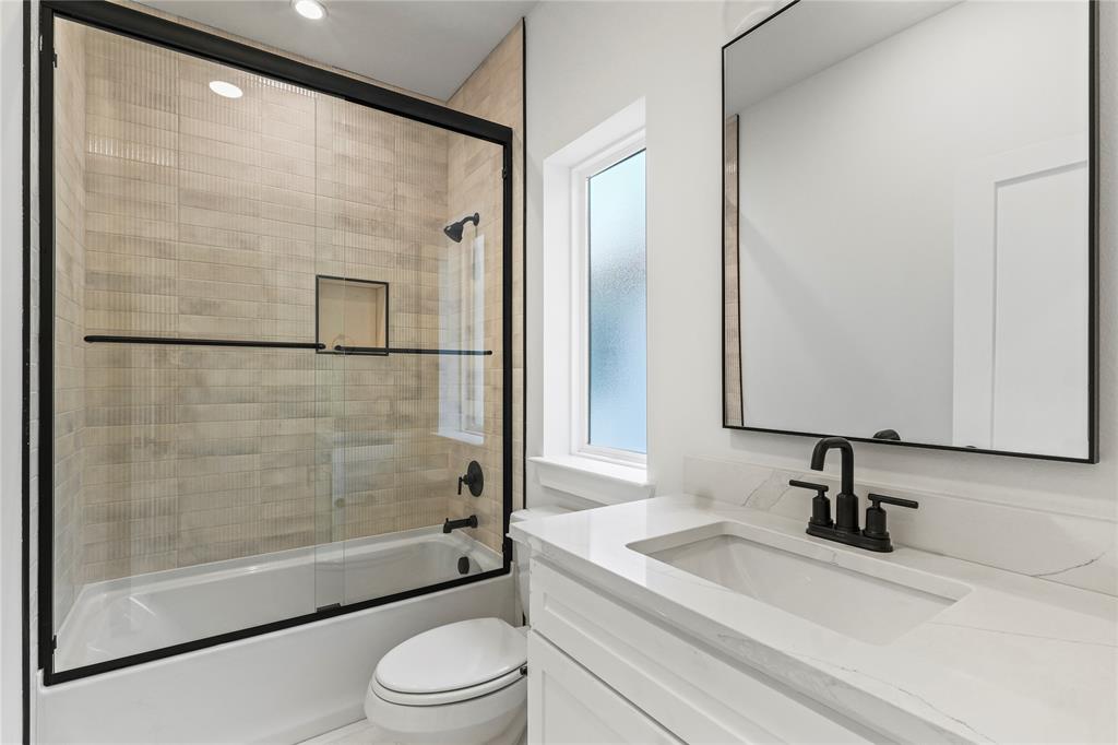 ERVAY PLACE - Residential