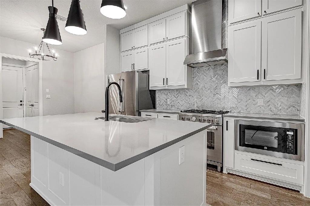 Main 7 Twnhm Add - Residential Lease