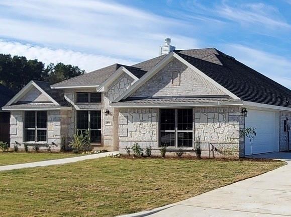 906 Maxine Drive